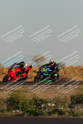 media/Jan-21-2023-CVMA (Sat) [[b9eef8ba1f]]/Race 12 Amateur Supersport Open/